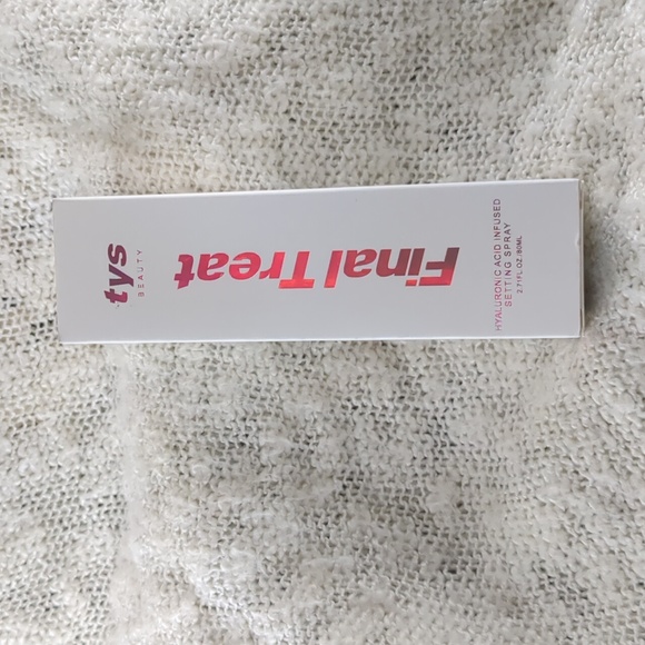 TYS BEAUTY Final Treat Hyaluronic Acid Setting Spray, 80ml/2.71fl oz - Picture 9 of 14